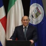 Rafael Santos Badía advierte que República Dominicana debe transformar su educación para enfrentar los empleos del futuro y la automatización.
